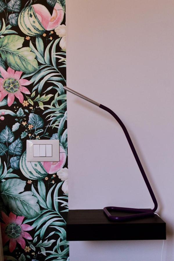 Aparthotel Le Sirene - Frida Tivoli Exteriör bild
